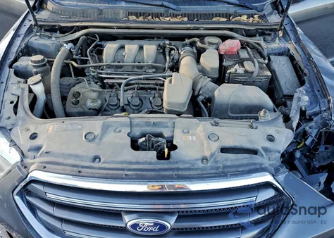 2015 Ford Taurus Limited z USA, uszkodzony, nr VIN 1FAHP2F88FG171169